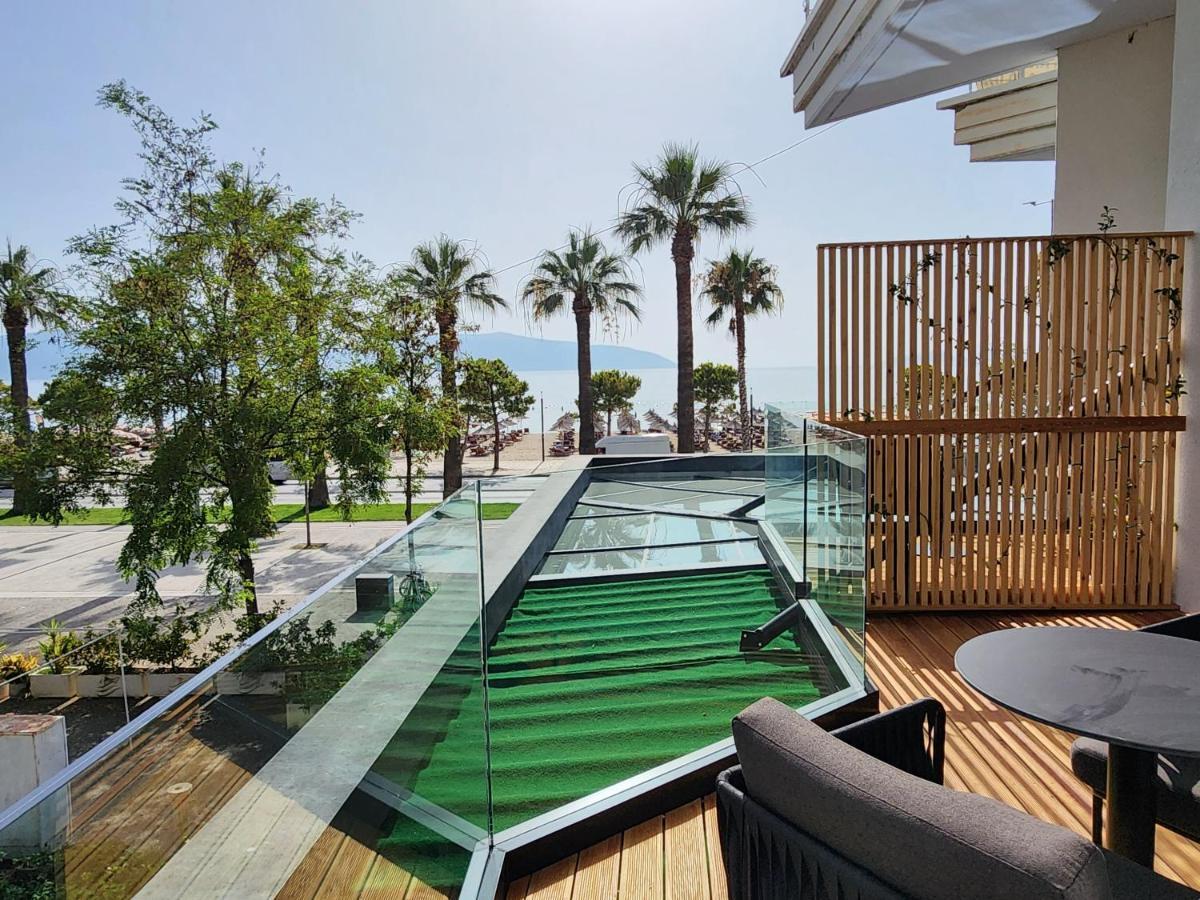 Charm Hotel Vlore Exterior photo